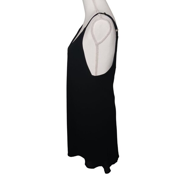 2 Lulus Chiffon Shift Dresses Size S Coral Red Geometric/Black V-Neck Cut-Out - Picture 9 of 16